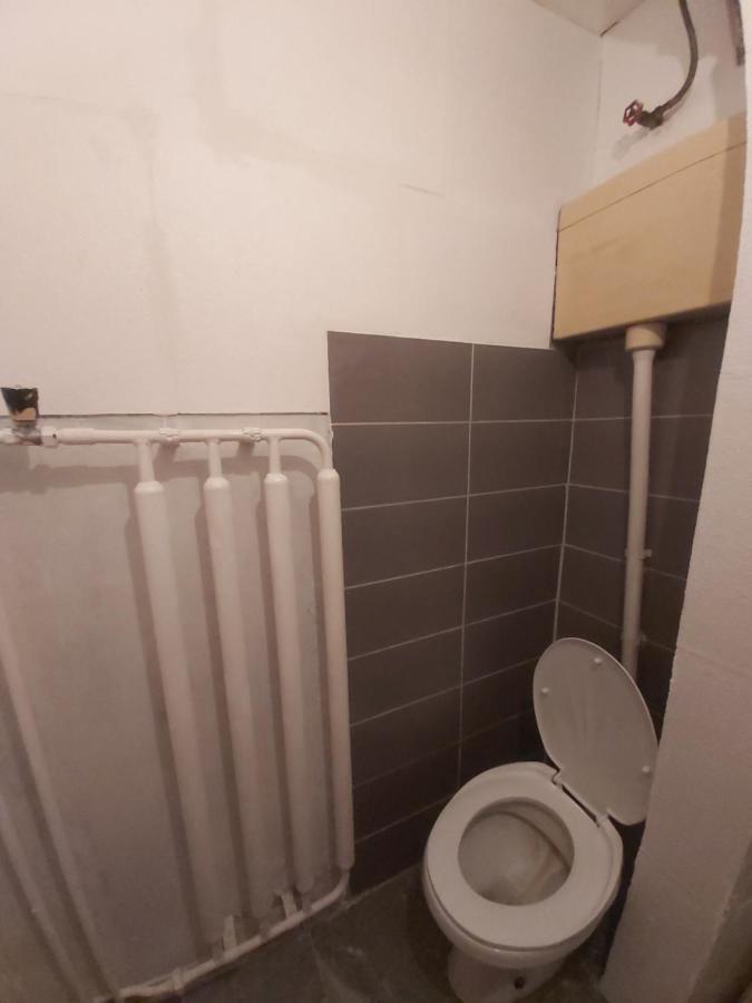 Ferienwohnung Ada Apartman Sarajevo Exterior foto