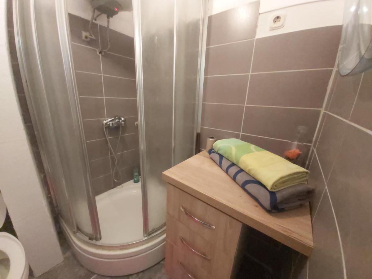 Ferienwohnung Ada Apartman Sarajevo Exterior foto