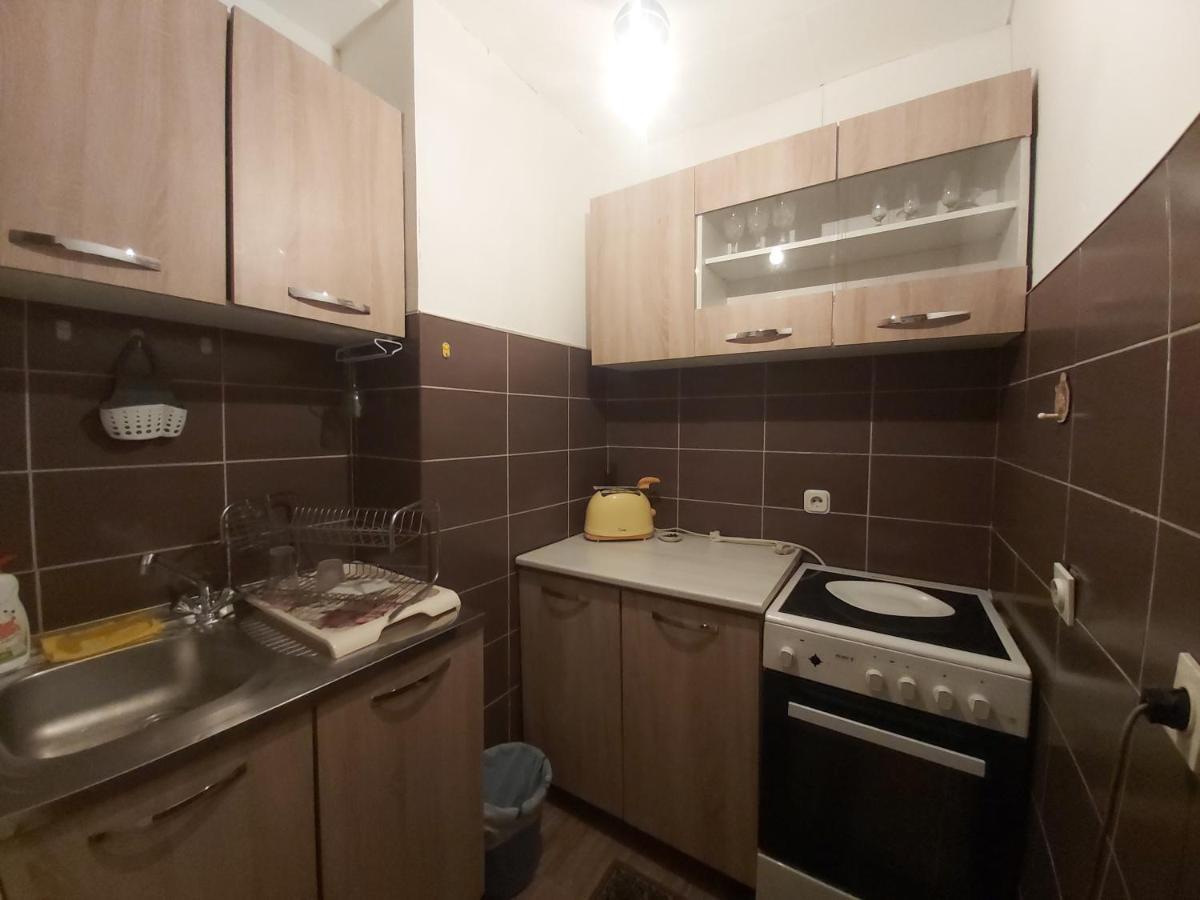 Ferienwohnung Ada Apartman Sarajevo Exterior foto