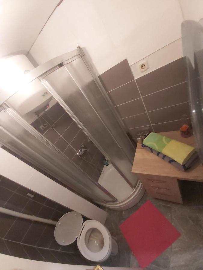 Ferienwohnung Ada Apartman Sarajevo Exterior foto